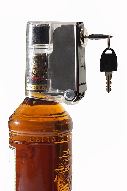 Tantalus Liquor Bottle Key Lock, Keeps Hooch Out Of The Wrong Hands