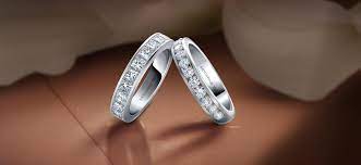 WEDDING BANDS Wedding rings Platinum, gold, silver or diamond wedding ring