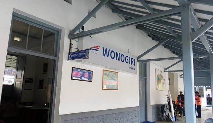 Stasiun Wonogiri