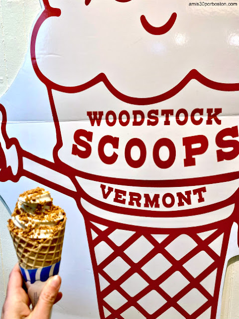 Maple Creemee de Woodstock Scoops en Vermont