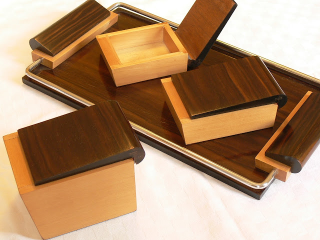 fumeur art deco MAAAD
