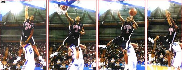 vince carter dunk over weis. Vince Carter sure looks