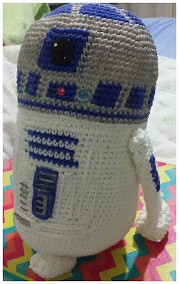 R2D2 Star Wars Amigurumi Crochê