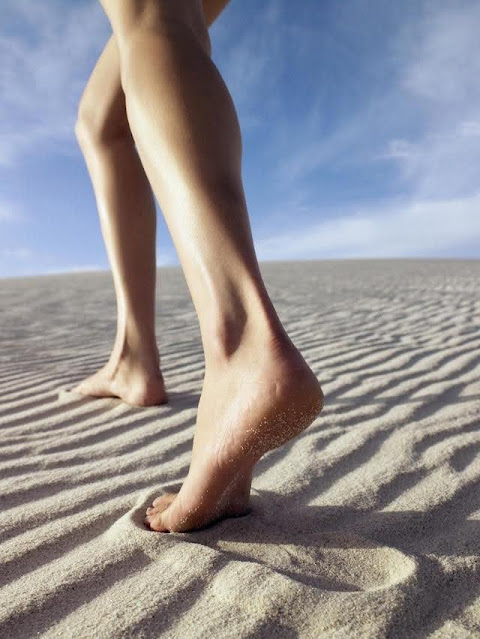 Περπάτημα στην άμμο