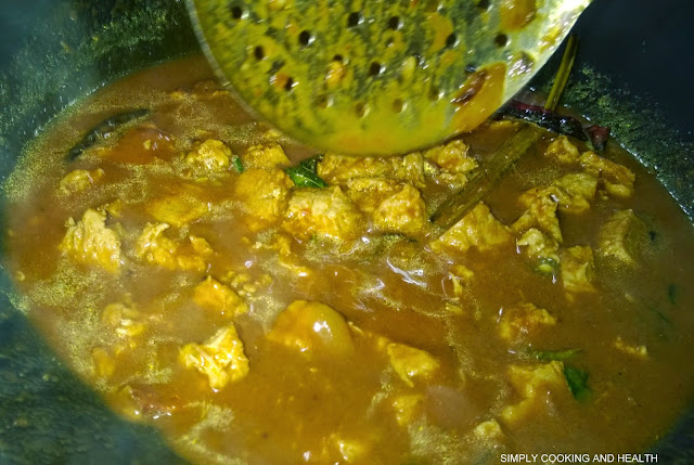 Curry being cooked