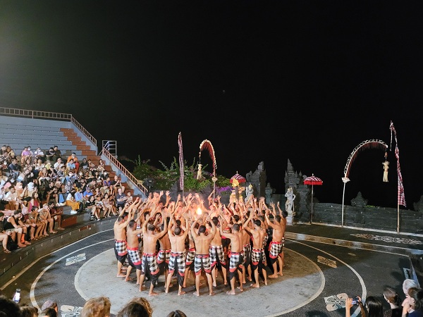 Tari Kecak