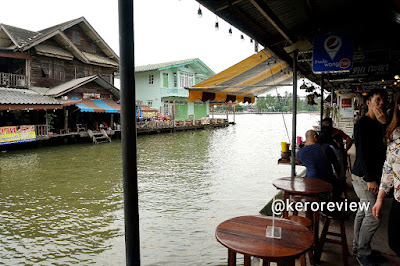 เที่ยวไทย - ตลาดน้ำอัมพวา จังหวัดสมุทรสงคราม Travel Thailand - Amphawa Floating Market, Samut Songkhram Province.