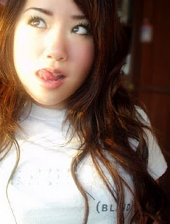  Wendy Cheng Cute Pic