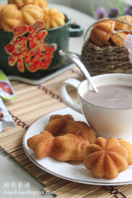 厨苑食谱: 传统烤鸡蛋糕【Traditional Kuih Bahulu】