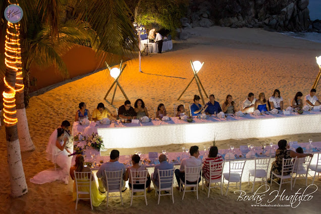 boda en playa, beach wedding, Oaxaca, México, Bodas Huatulco, Wedding Planner