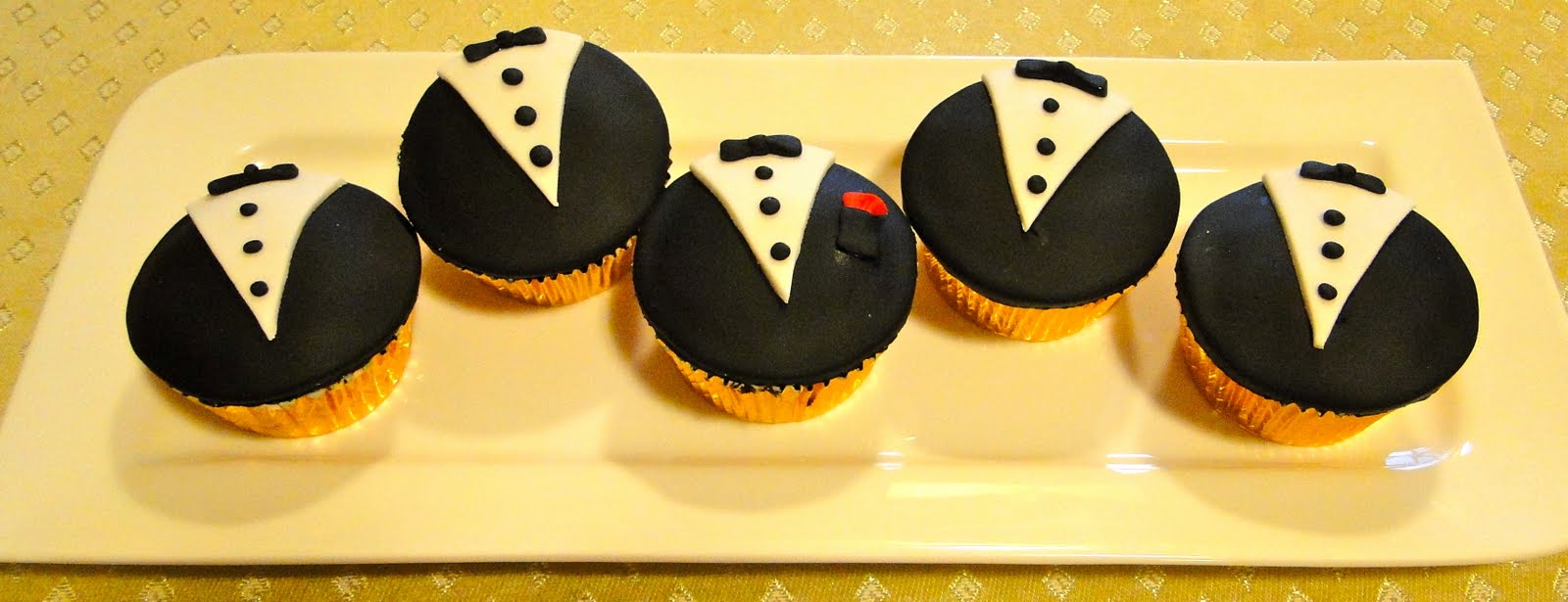 Mossy's Masterpiece - Cupcakes for men | Flickr - Photo ...