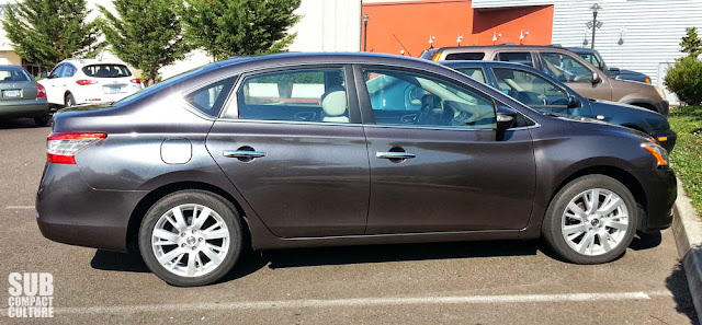 2013 Nissan Sentra SL at the mall