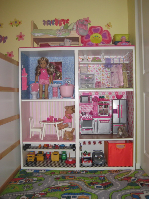 Mom Brag: American Girl Sized Doll House/Toy Car Garage