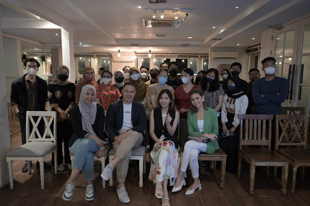 Talkshow Tatap Muka Cara Lain Bahas Keuangan (TaMu CLBK) dengan topik perdana “Spending and Chill Menyambut Isu Resesi”.