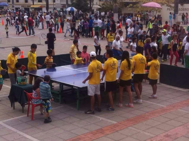 Escuela de Suboficiales de la Fuerza Aérea llevó a cabo "Tenis al Parque" en Madrid