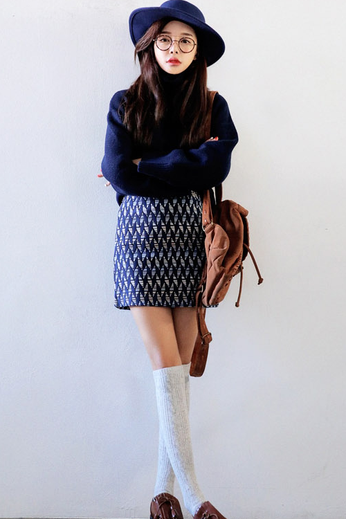 Simple Basic Turtleneck Woolen Knit Top