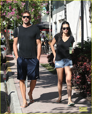 Adriana Lima with Husband in Pics