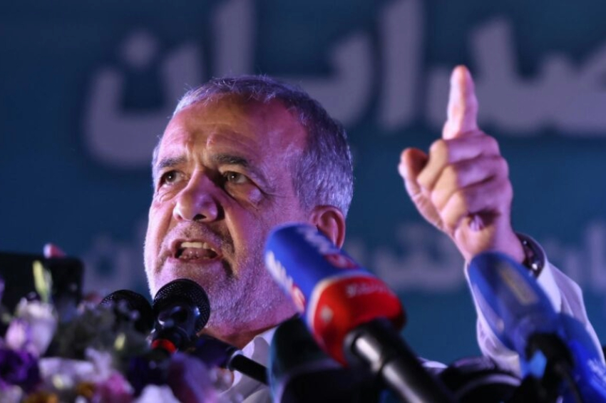 O presidente eleito do Irã, Masoud Pezeshkian | Foto: EFE/EPA/STR