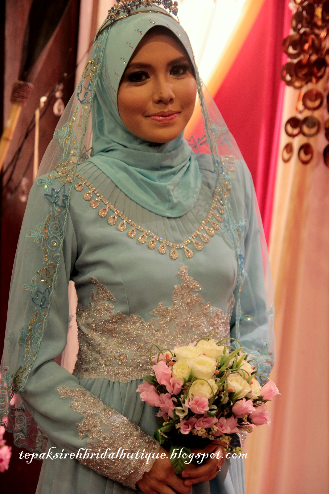 Tepaksireh Bridal Boutique Koleksi baju sanding nikah 