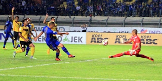 Kembali Meraih Hasil Seri Persib Minta Maaf