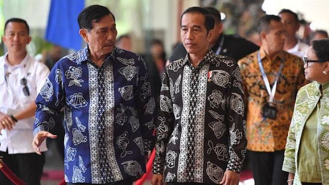 Iwan Sumule: Aneh, Ekonomi Rakyat Terpuruk Tapi Harta Jokowi dan Luhut Bertambah