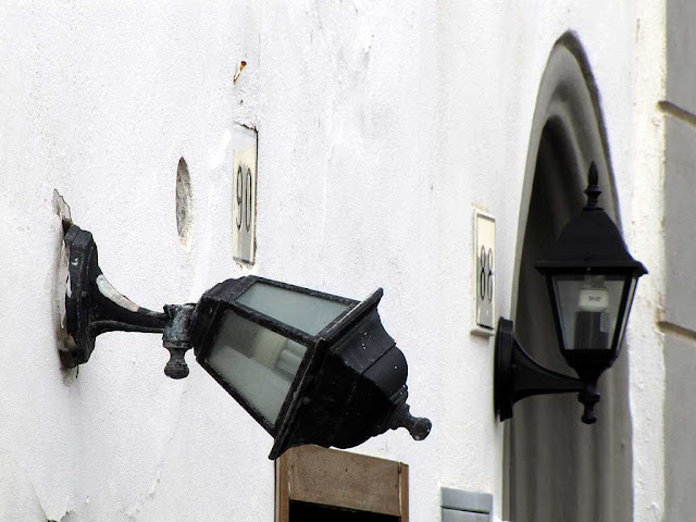 Wall lanterns outside a restaurant, via dell'Origine, Livorno