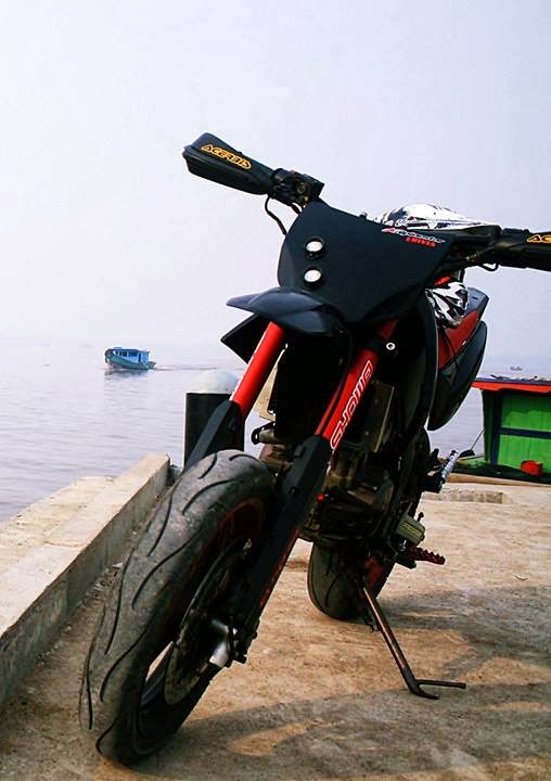 Yamaha Vixion Supermoto