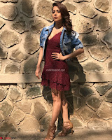 Nushrat Bharucha New Bollywood sensation from Sonu Ke u Ki Sweety Exclusive Unseen Pics ~  Exclusive Gallery 049.jpg