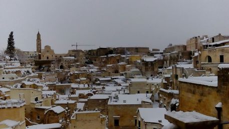 Maltempo, Matera: domani scuole aperte