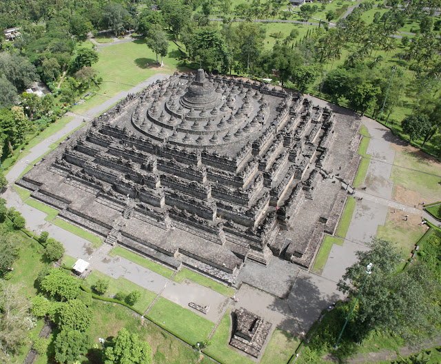  Sudahkan Anda tentukan tempat berlibur bersama keluaga tahun ini Tempat Liburan Paling Hits di Indonesia