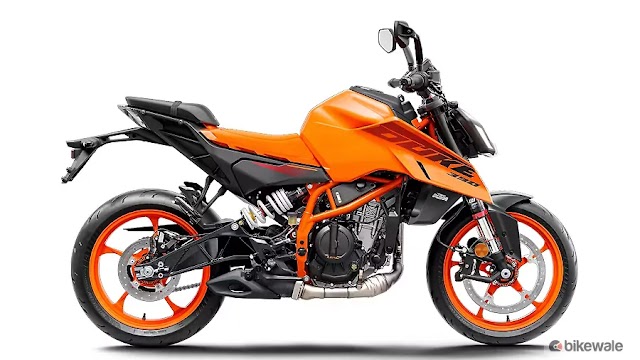 The Duke 390: Your Adrenaline Shot on the Street(2025)