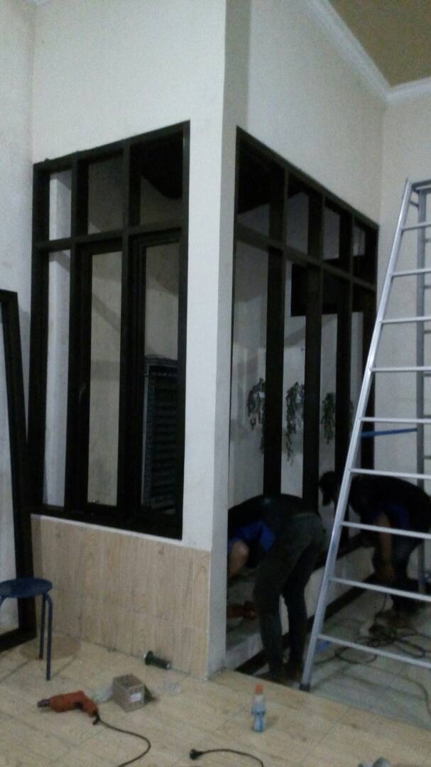 JUAL PINTU  DAN KUSEN ALUMINIUM  PINTU  GESER SLIDING 