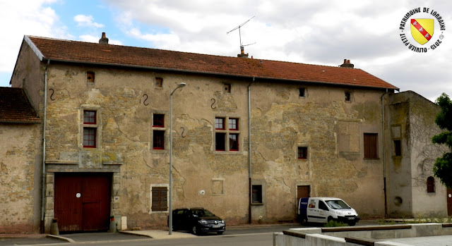 CERVILLE (54) - Maison-forte (XVIIe siècle)