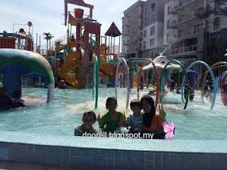 BlogDuraNorell - The Zizis and Me | Water Theme Park Gold Coast Malacca International Resort | http://dnorell.blogspot.my | dura.norell@gmail.com | Kelab Blogger Ben Ashaari KBBA9 | Blogger Malaysia | Parenting Blogger | LifestyleBlogger | PersonalBlogger | FoodBlogger | FoodReview | Travel Blog | Authorized Agent Dexandra Perfume | WAHM | Mompreneur