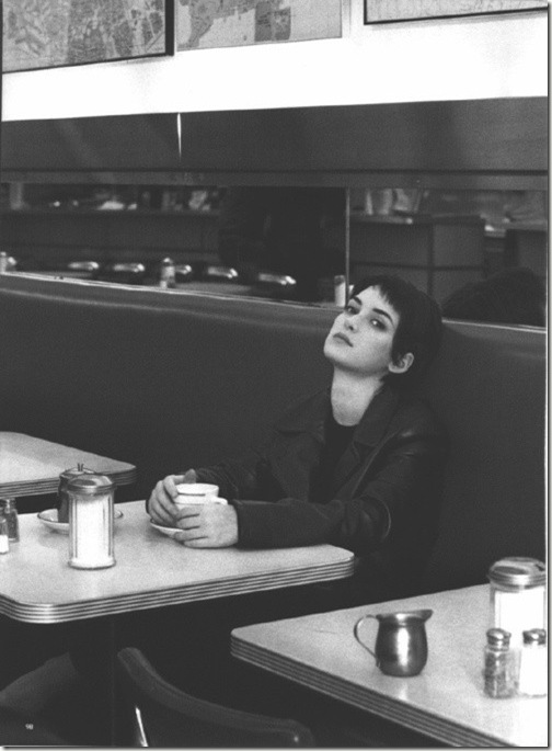winona-ryder-5wp57z6mo-97161-500-695