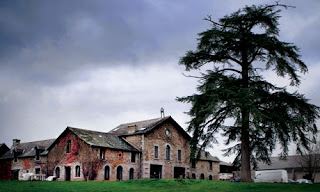 chateau in France where Joanne Hall got murdered by her husband Robert