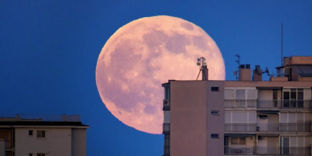 Pink supermoon visible in Cyprus tonight