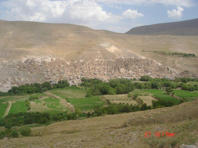 troglodyte stone house village in IRAN Seen On www.coolpicturegallery.net