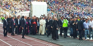 Papa Francisco na renovacao-carismatica unidade e aproximacao a pobres