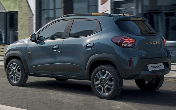 Novo Kwid E-TECH - Dacia Spring 2024