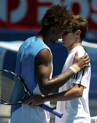 gilles simon bulge. Monfils and Gilles Simon