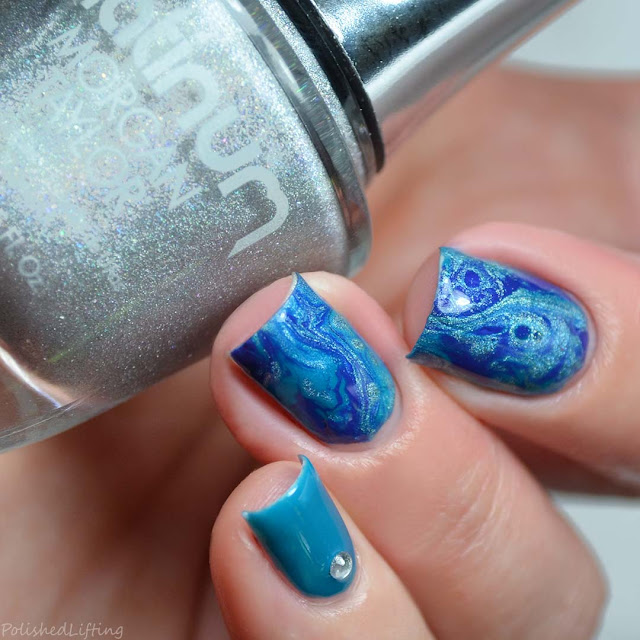 blue fluid nail art