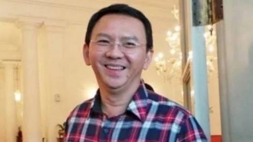 Lagi-lagi Ahok, Mantan Gubernur DKI Jakarta yang Kerap Menuai Kontroversi.