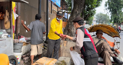 Samapta Delta Peduli Berbagi ke Warga Kurang Mampu