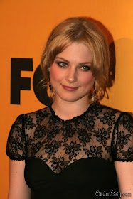 Alexandra Breckenridge sexy foto