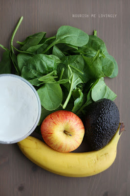 spinach_smoothie_ingredients_AIP