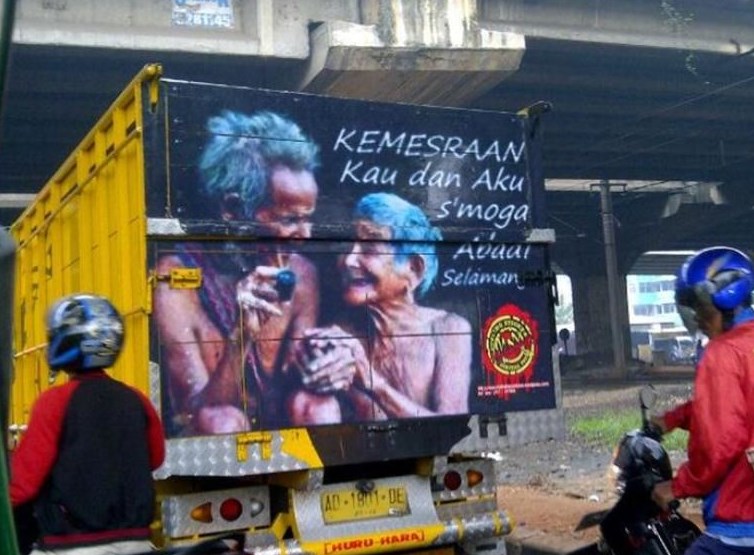 Tulisan Lucu Di Bak Truk Kreatif dan Unik Bikin Ketawa Ngakak