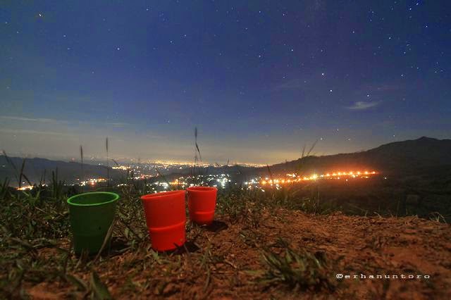 Keindahan malam Bukit Njelir