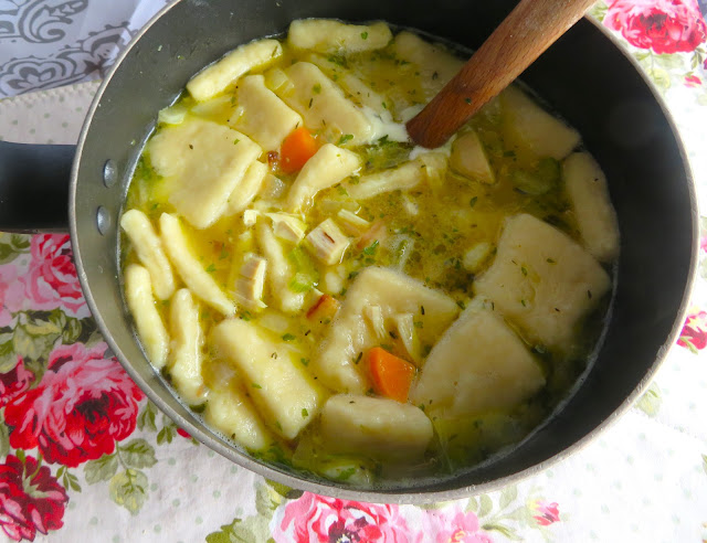 Quick & Easy Chicken & Dumplings