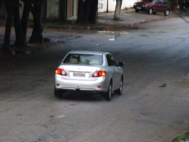 COROLLA PRATA MTZ 2204